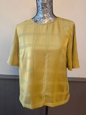 a new day Short Drape Sleeve Windowpane Top - Olive